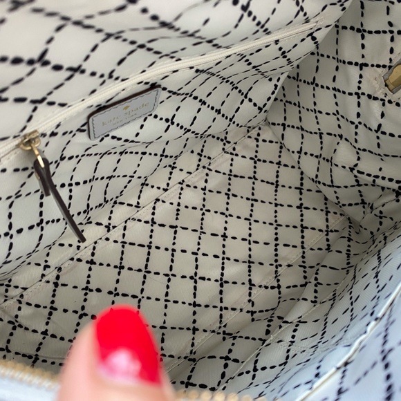 Kate Spade Purse - Picture 5 of 6